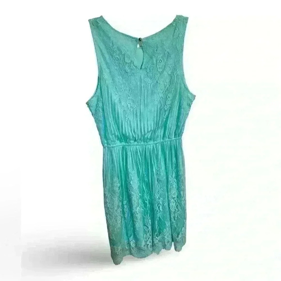 Xhilaration Mint Green Floral Print Lace Overlay Dress Size Medium EUC - Picture 2 of 6